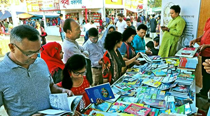 সোহরাওয়ার্দী নয়, বাংলা একাডেমিতে বইমেলা করতে চিঠি